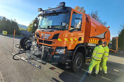 Cestáři z Třemošnice mají nového pomocníka na zimní i letní údržbu